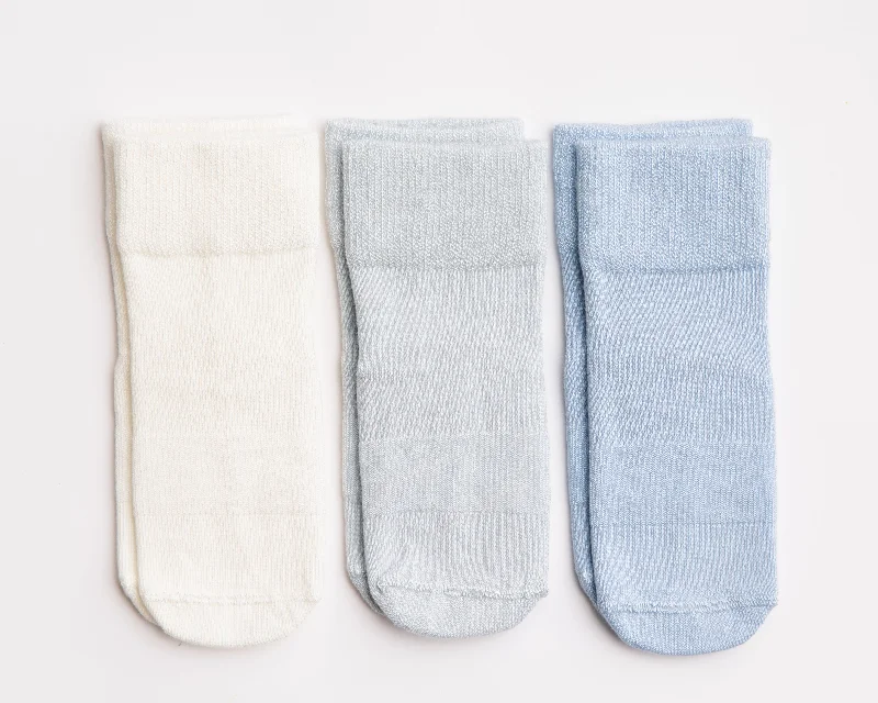 Contemporary crew socks for men-Casen Collection