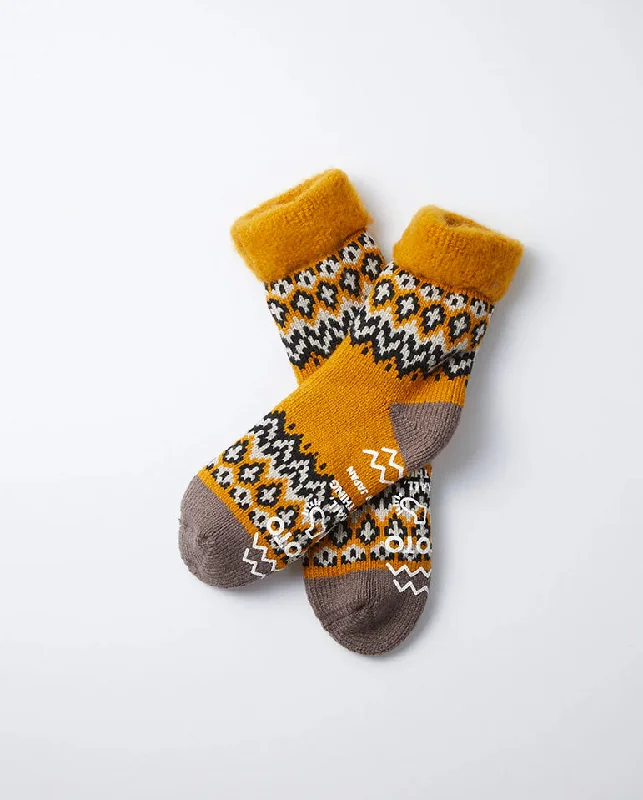 Funny crew socks for quirky style-Comfy Room Socks YELLOW