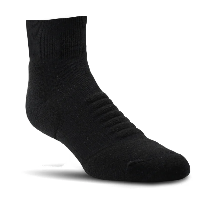 Thick cotton socks for warmth-Farm to Feet Fayetteville Light Targeted Cushion 1/4 Crew Socks