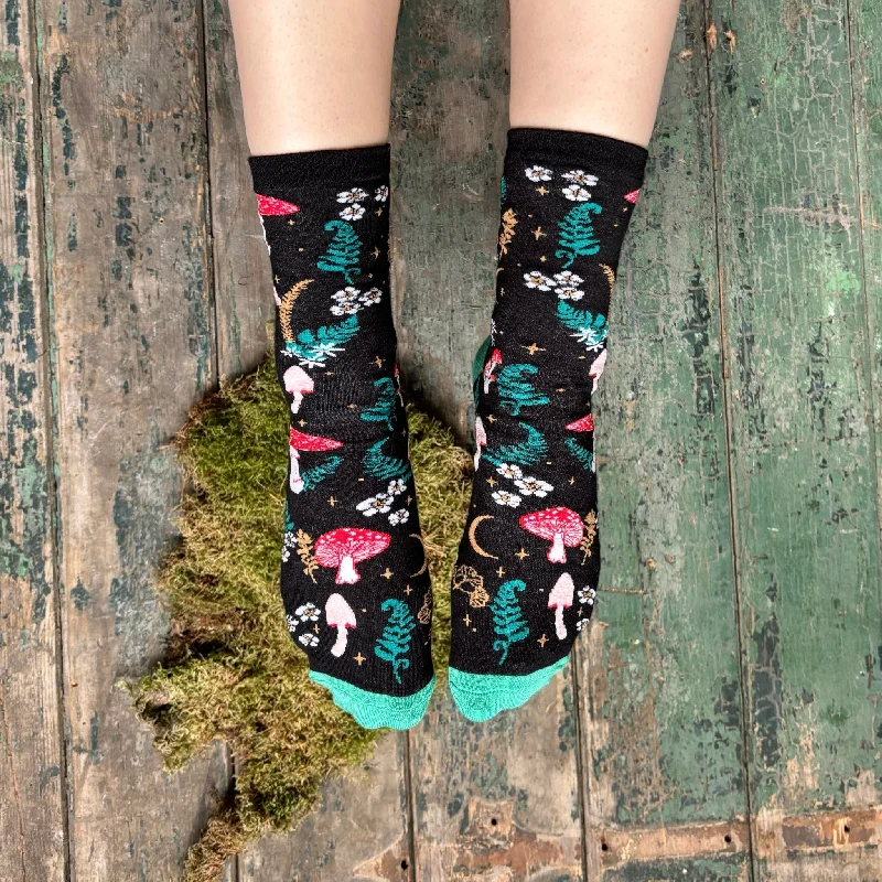 Vintage wool socks for nostalgia-Forage Black Socks