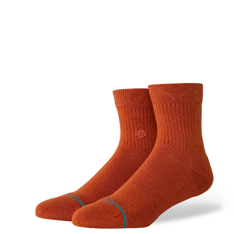 Minimalist black crew socks for versatility-ICON QUARTER SOCK