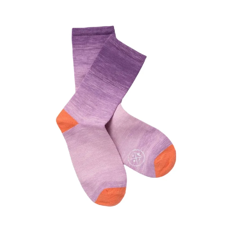 Minimalist white crew socks for clean-Judy (Violette)