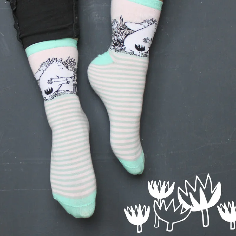 Long running crew socks for endurance-Moomin Love Socks