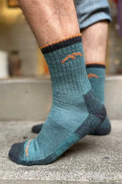 Thick cotton crew socks for cold-Mountain Peak Hiker Micro Crew