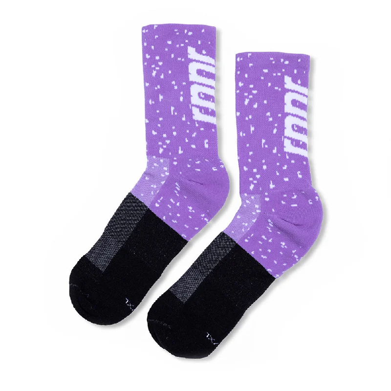 Thick winter crew socks for snow-Rnnr  Marathon Sock - Cadence Purple