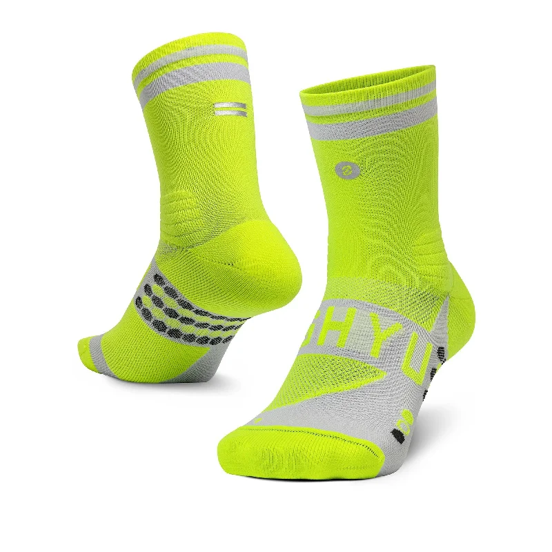 Minimalist white ankle socks for versatility-Shyu Racing Socks - Volt | White | White