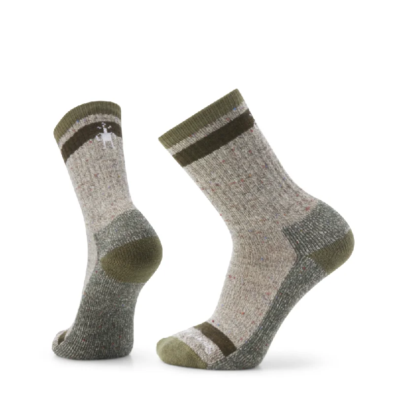 Modern striped ankle socks for chic-Smartwool Men's Everyday Larimer Crew Socks in Winter Moss