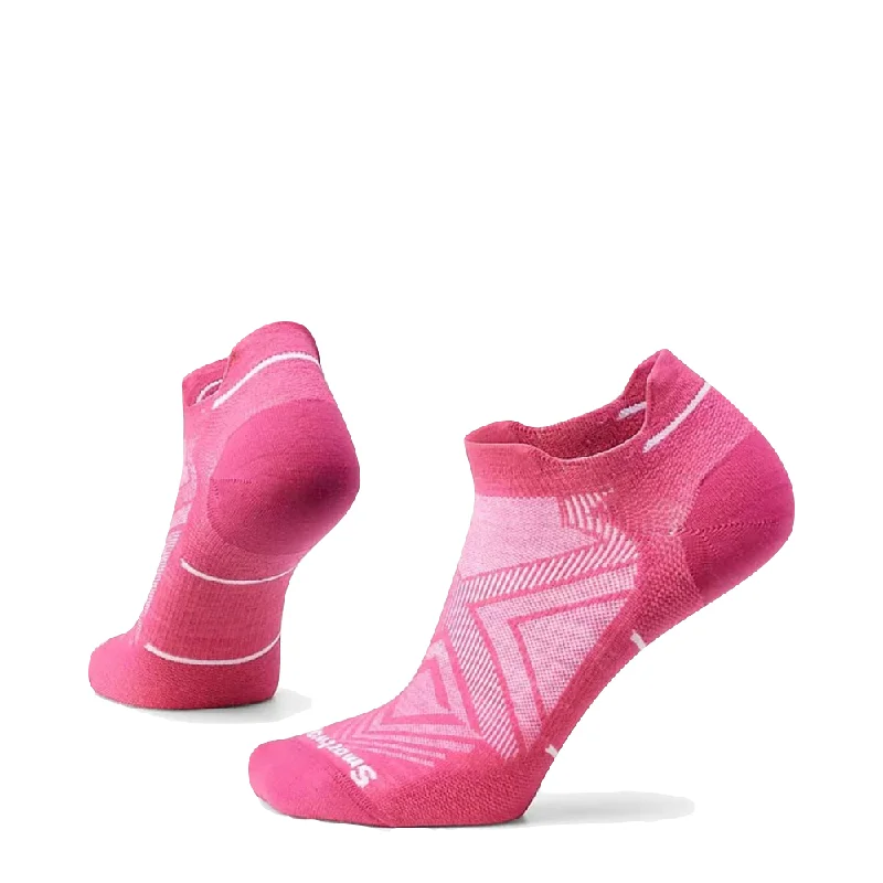 Thick cotton socks for warmth-Smartwool Women's Run Zero Cushion Low Ankle Socks in Power Pink