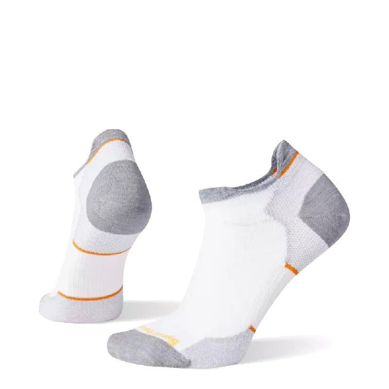 Luxury merino crew socks for premium-Smartwool Women's Run Zero Cushion Low Ankle Socks in White