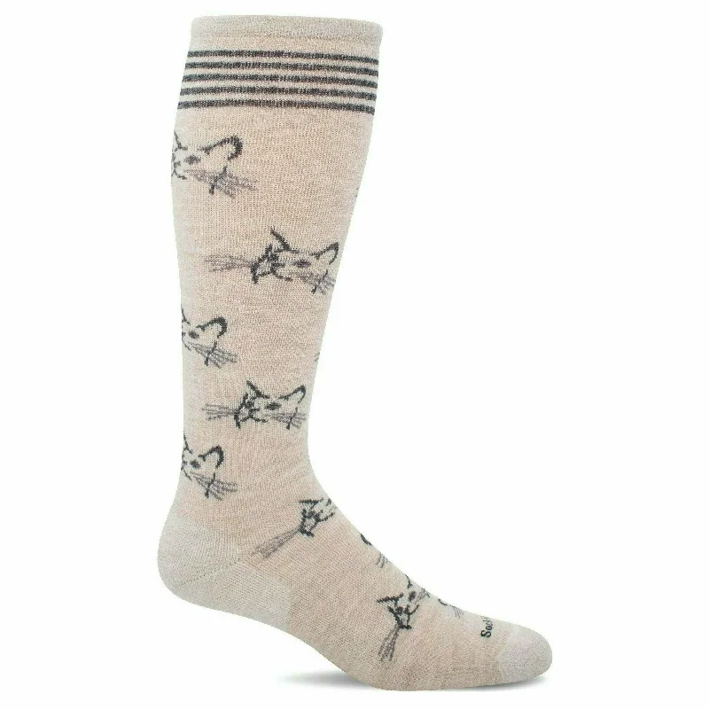 Lightweight running crew socks for breathability-Sockwell Womens Feline Fancy Moderate Compression Socks