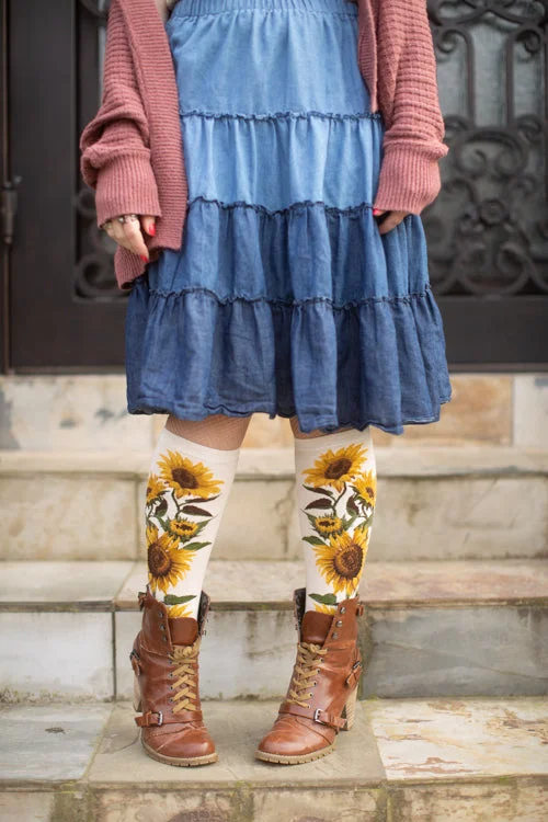 Plush crew socks for cozy feel-Sunflower Knee High