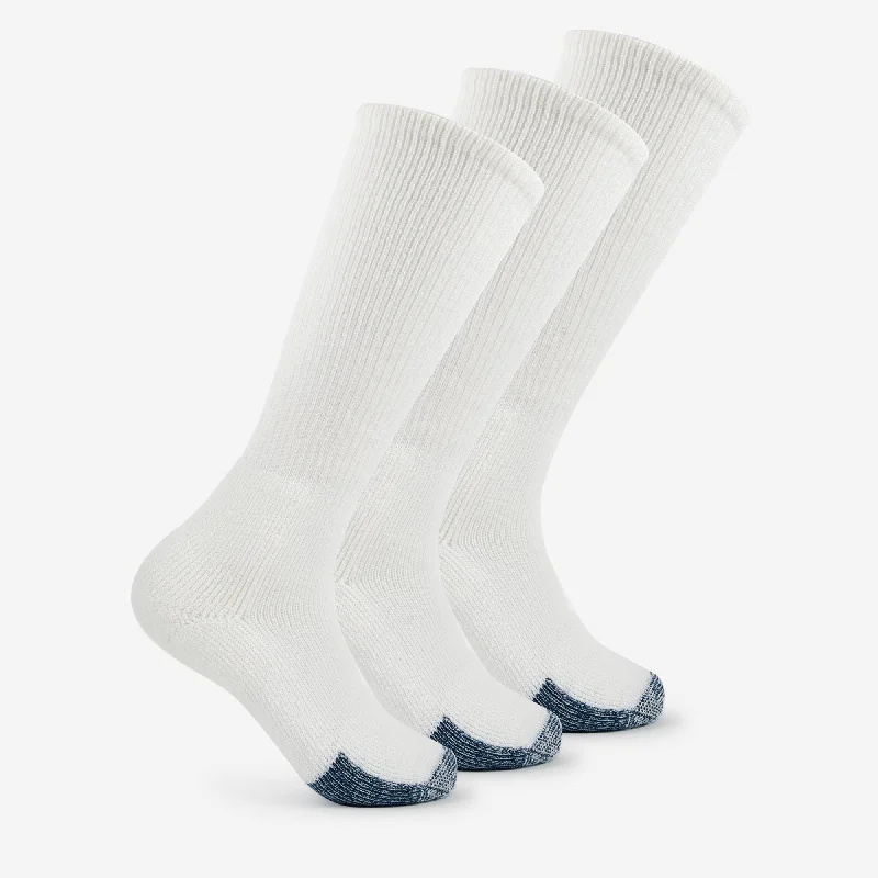 Fluffy socks for bedtime-Thorlo Basketball Maximum Cushion OTC 3-Pack Socks