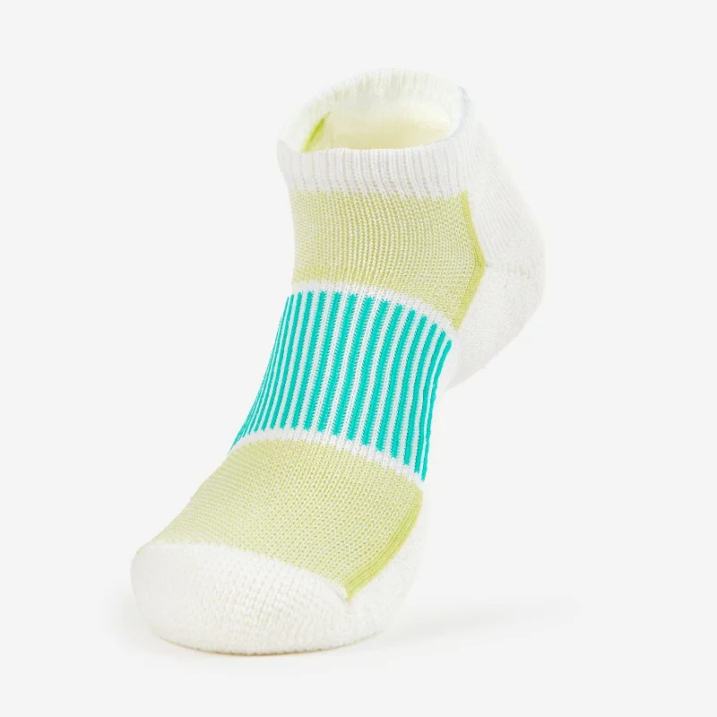 Organic bamboo ankle socks for eco-Thorlo Womens 84N Runner Micro-Mini Crew Socks